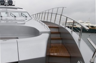 Motor Yacht Noor Detail